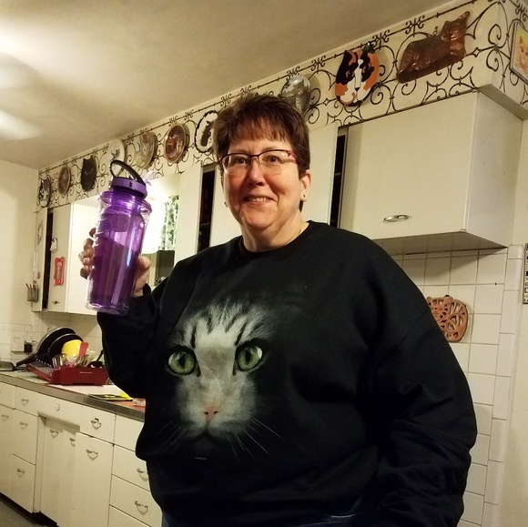 Meet your Posher, Donna - Picture 1 of 1